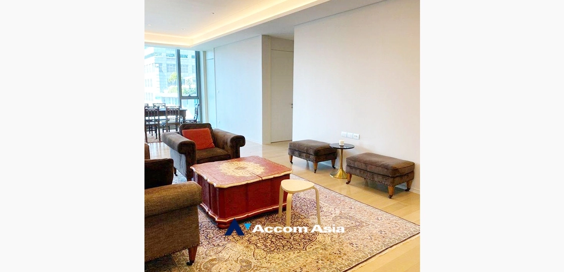 unitCorner Unit |  2 Bedrooms  Condominium For Rent in Ploenchit, Bangkok  near BTS Chitlom - BTS Ratchadamri (AA33522)