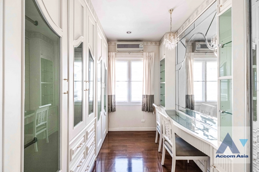 19  4 br Townhouse for rent and sale in Rama 3 ,Bangkok BTS Saphan Taksin at Set by the River AA33524