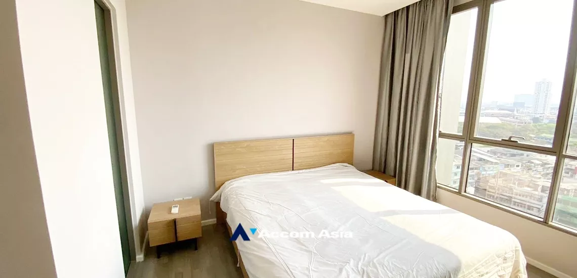  1  2 br Condominium For Rent in Sathorn ,Bangkok  at The Room Sathorn St Louis AA33526