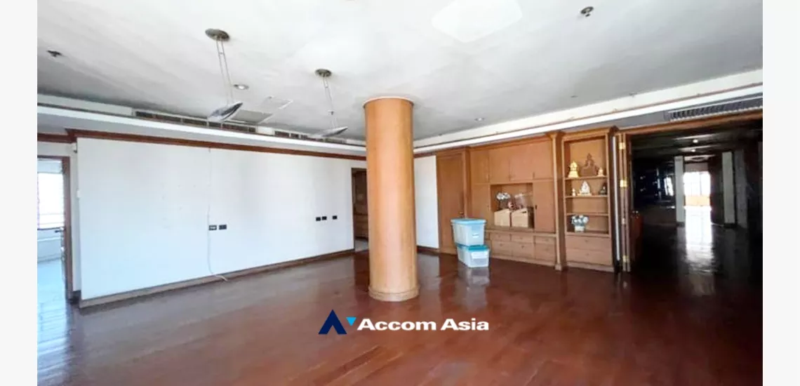 5  4 br Condominium For Sale in Sukhumvit ,Bangkok BTS Thong Lo at Moon Tower AA33531