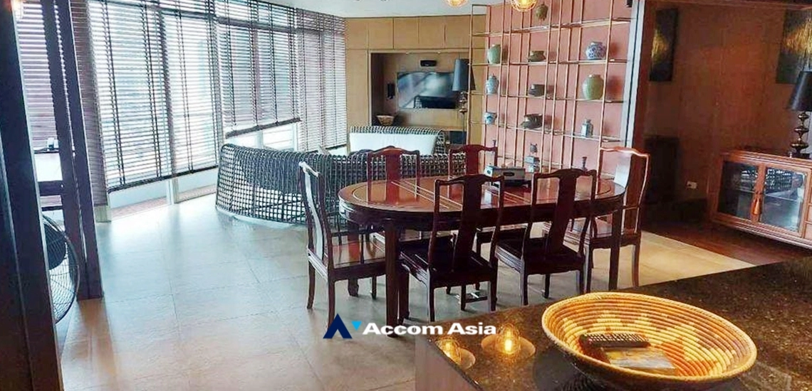  1  2 br Condominium For Sale in Charoen Nakhon ,Bangkok BTS Krung Thon Buri at Baan Sathorn Chaophraya AA33534