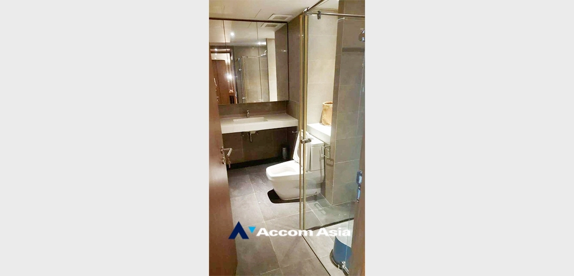 6  2 br Condominium For Sale in Charoen Nakhon ,Bangkok BTS Krung Thon Buri at Baan Sathorn Chaophraya AA33534