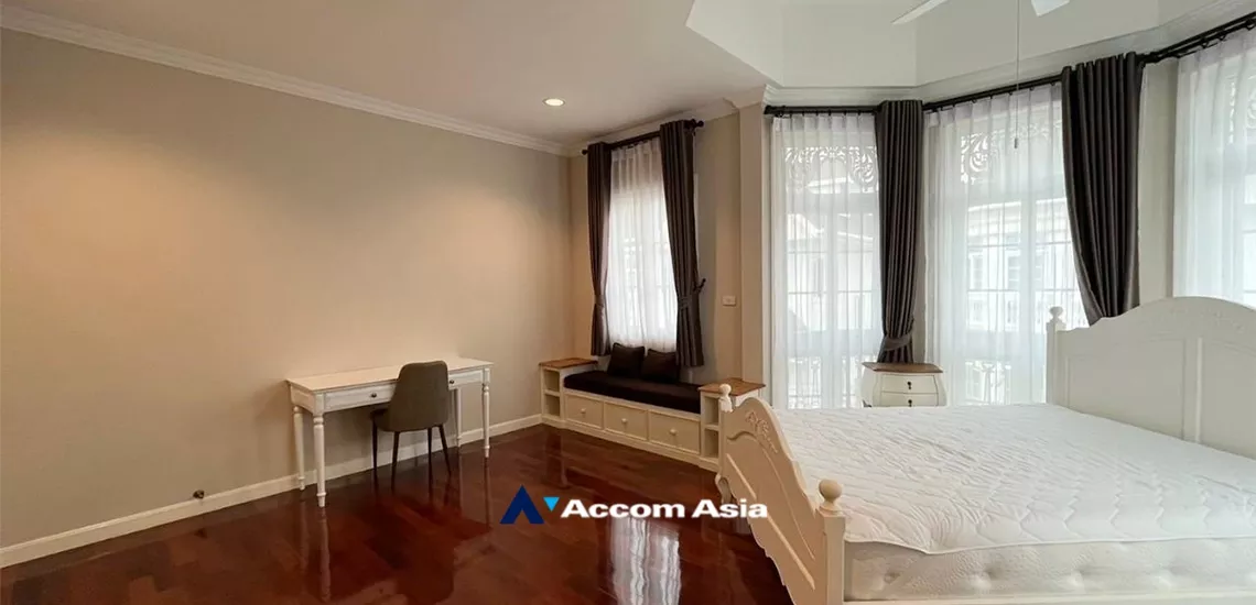 15  4 br House For Rent in Bangna ,Bangkok  at Fantasia Villa 4 AA33539