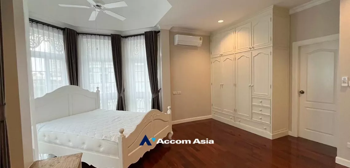 14  4 br House For Rent in Bangna ,Bangkok  at Fantasia Villa 4 AA33539