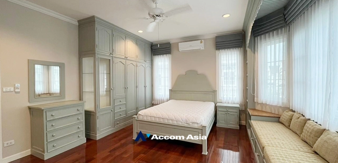 20  4 br House For Rent in Bang Na ,Bangkok  at Fantasia Villa 4 AA33539