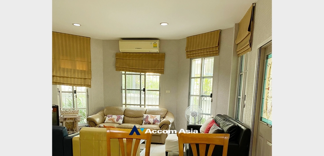 unit 4 Bedrooms  House For Sale in Rama 3, Bangkok  (AA33547)