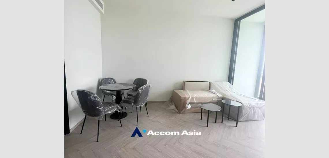  2 Bedrooms  Condominium For Sale in Charoennakorn, Bangkok  near BTS Krung Thon Buri (AA33548)