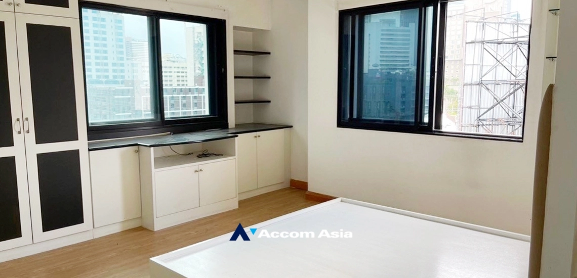6  3 br Condominium For Sale in Ploenchit ,Bangkok BTS Ploenchit at La Maison Ruamrudee AA33551