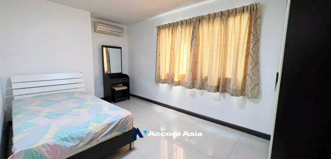 10  3 br Condominium For Rent in Sukhumvit ,Bangkok BTS Thong Lo at Top View AA33556