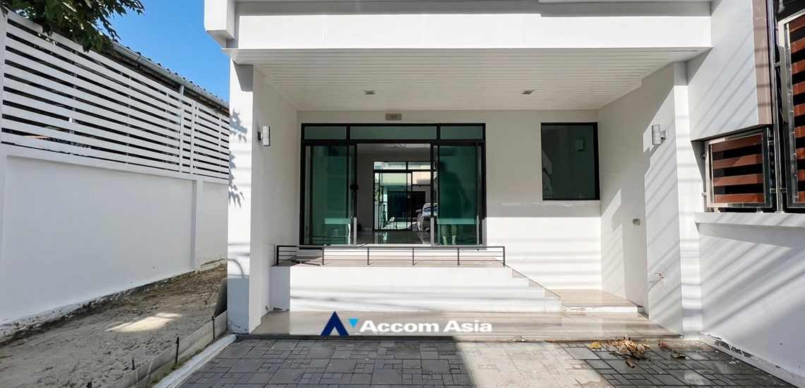  1  3 br Townhouse for rent and sale in Rama 3 ,Bangkok  at Up town AA33560
