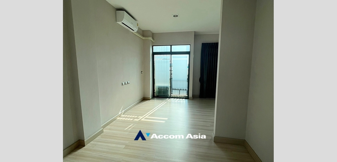 7  3 br Townhouse for rent and sale in Rama 3 ,Bangkok  at Up town AA33560