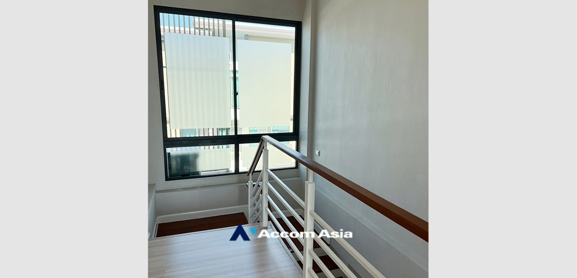 6  3 br Townhouse for rent and sale in Rama 3 ,Bangkok  at Up town AA33560
