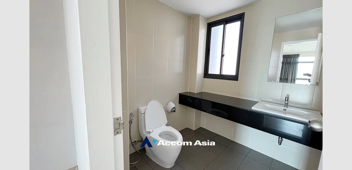 18  3 br Townhouse for rent and sale in Rama 3 ,Bangkok  at Up town AA33560