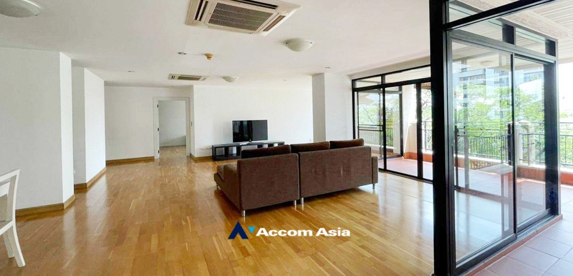  Cross Creek Condominium  3 Bedroom for Rent BTS Ekkamai in Sukhumvit Bangkok