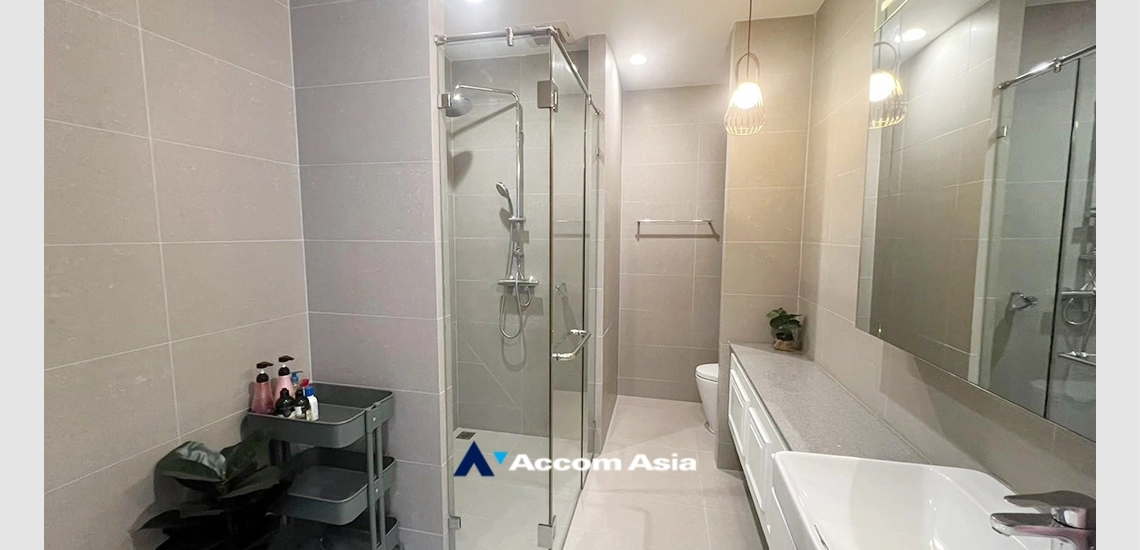 10  1 br Condominium For Sale in Ploenchit ,Bangkok BTS Ploenchit at Noble Ploenchit AA33570