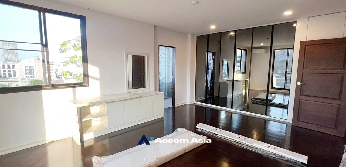 8  3 br Apartment for rent and sale in Sukhumvit ,Bangkok BTS Thong Lo at Greenery Space In Bangkok AA33588