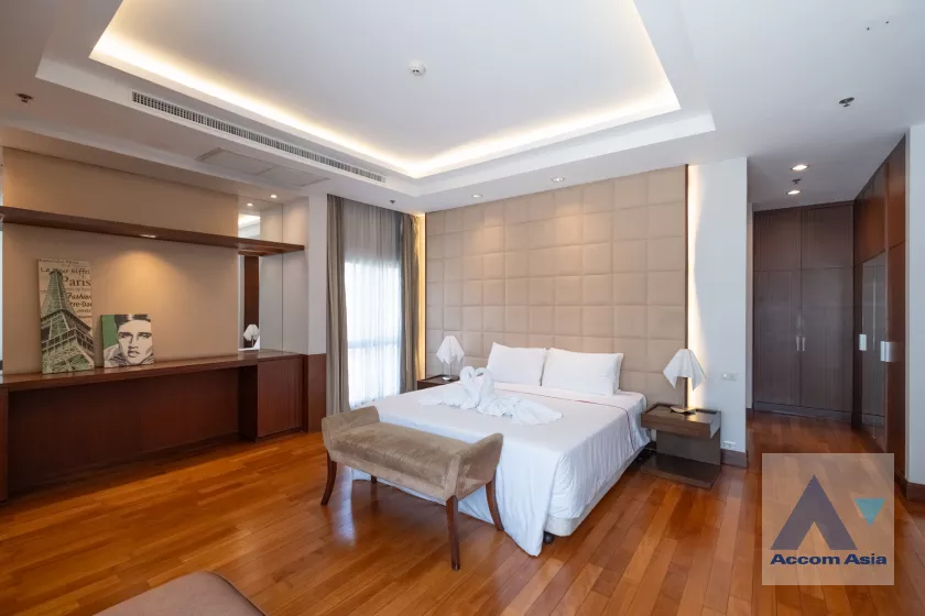 6  3 br Apartment For Rent in Ploenchit ,Bangkok BTS Ploenchit at Elegance and Traditional Luxury AA33599