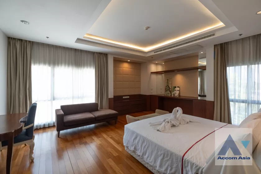 7  3 br Apartment For Rent in Ploenchit ,Bangkok BTS Ploenchit at Elegance and Traditional Luxury AA33599
