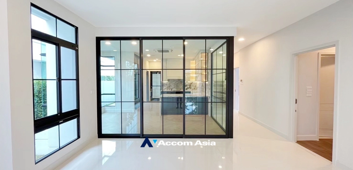 10  5 br House for rent and sale in Latkrabang ,Bangkok ARL Ban Thap Chang at Nantawan Rama 9 New Krungthepkreetha AA33612