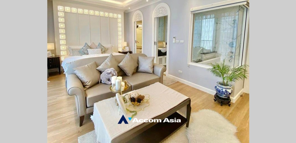 unitCorner Unit |  2 Bedrooms  Condominium For Rent & Sale in Sukhumvit, Bangkok  near BTS Phrom Phong (AA33632)