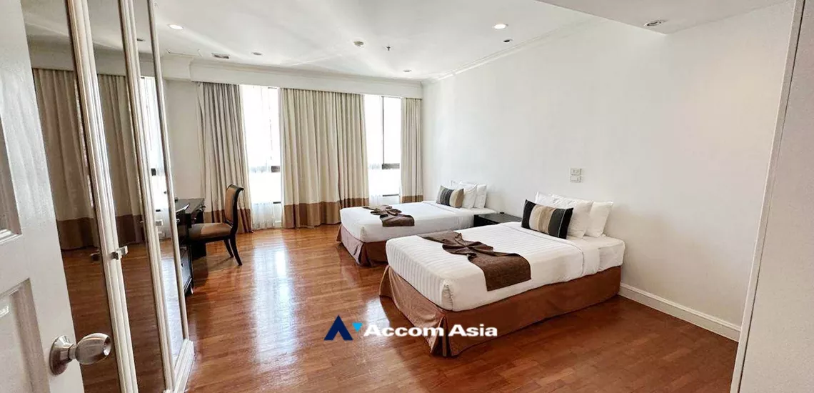 7  4 br Apartment For Rent in Sathorn ,Bangkok BTS Sala Daeng - BTS Chong Nonsi at High rise - Luxury Furnishing AA33633