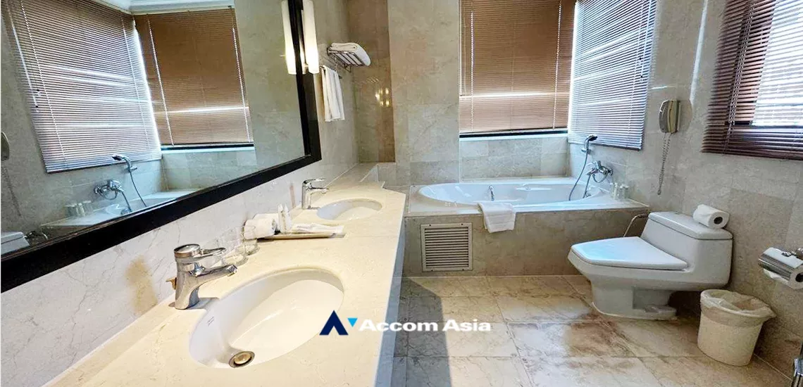 9  4 br Apartment For Rent in Sathorn ,Bangkok BTS Sala Daeng - BTS Chong Nonsi at High rise - Luxury Furnishing AA33633