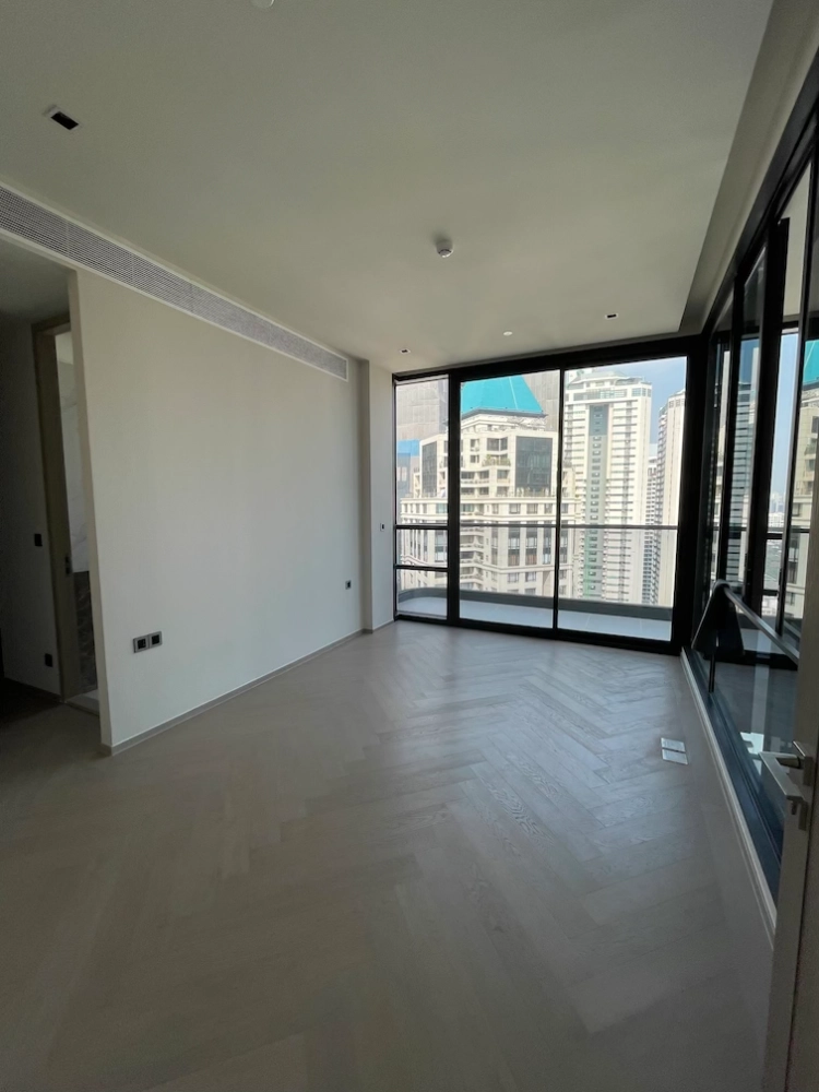5  2 br Condominium For Sale in Sathorn ,Bangkok BTS Chong Nonsi at The Reserve Sathorn AA33635