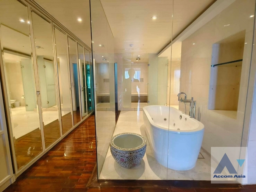 16  2 br Condominium for rent and sale in Silom ,Bangkok BTS Surasak at Nusa State Tower AA33637