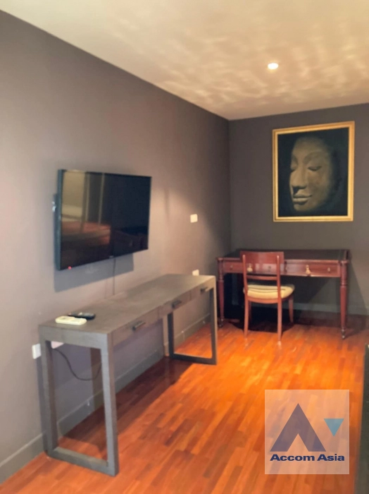 18  2 br Condominium for rent and sale in Silom ,Bangkok BTS Surasak at Nusa State Tower AA33637