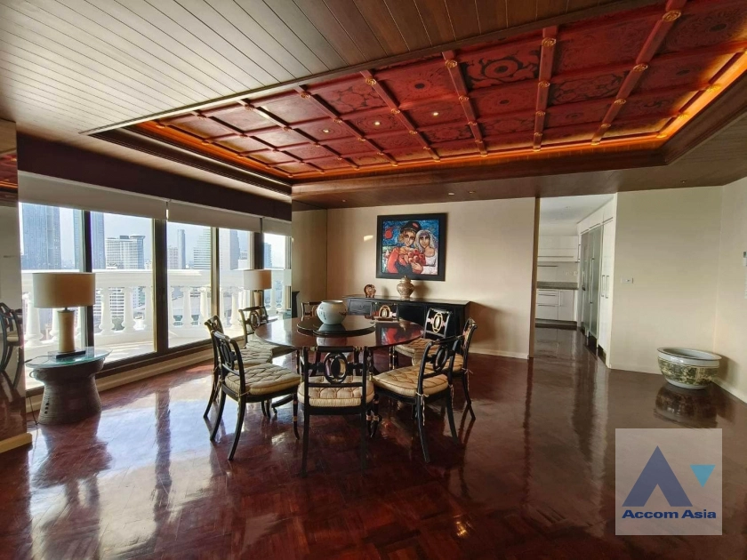 4  2 br Condominium for rent and sale in Silom ,Bangkok BTS Surasak at Nusa State Tower AA33637