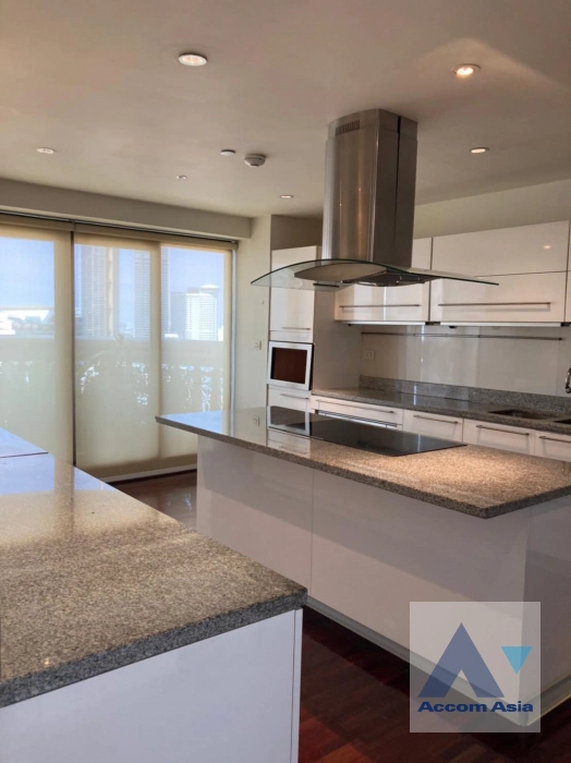 8  2 br Condominium for rent and sale in Silom ,Bangkok BTS Surasak at Nusa State Tower AA33637