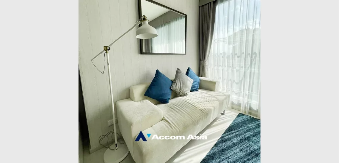Rhythm Sukhumvit 42 Condominium  1 Bedroom for Sale & Rent BTS Ekkamai in Sukhumvit Bangkok