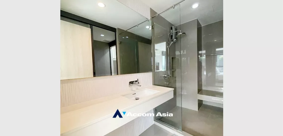 6  1 br Condominium for rent and sale in Sukhumvit ,Bangkok BTS Ekkamai at Rhythm Sukhumvit 42 AA33641