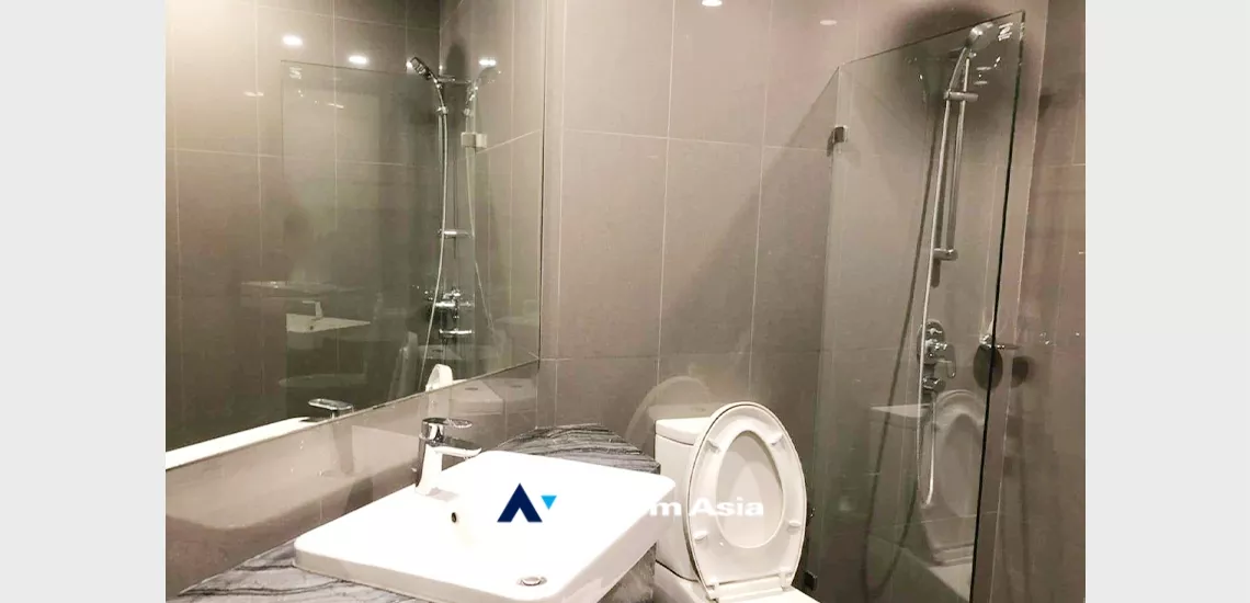 5  2 br Condominium For Sale in Silom ,Bangkok MRT Sam Yan at Ashton Chula Silom AA33642