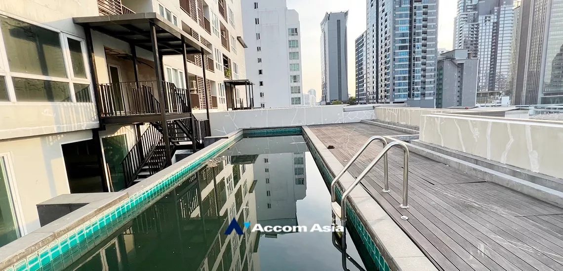 5  Condominium For Sale in Sukhumvit ,Bangkok BTS Asok - MRT Sukhumvit at 15 Sukhumvit Residences AA33656