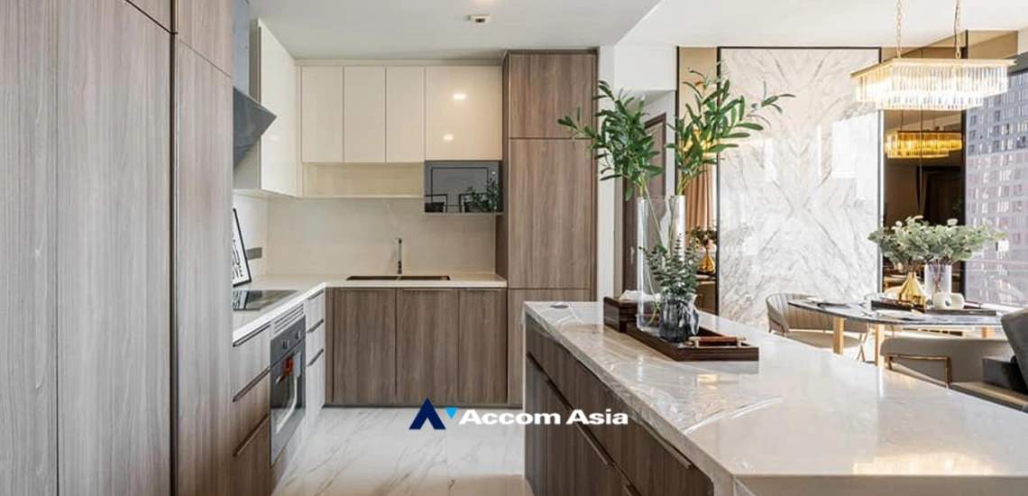  2 Bedrooms  Condominium For Rent & Sale in Sukhumvit, Bangkok  near BTS Asok - MRT Sukhumvit (AA33665)