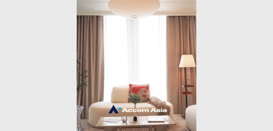  1  2 br Condominium For Sale in Ploenchit ,Bangkok BTS Ploenchit at Noble Ploenchit AA33669