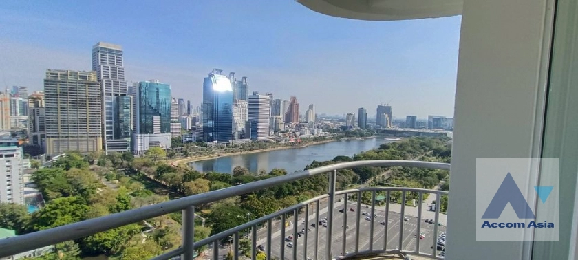 10  2 br Condominium for rent and sale in Sukhumvit ,Bangkok BTS Nana at Lake Green AA33671