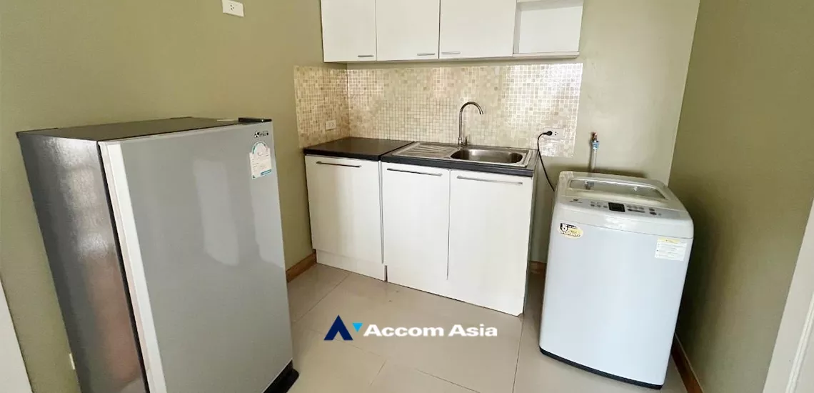  1  2 br Condominium For Rent in Bang Na ,Bangkok  at Baanruenrom Bangna AA33676