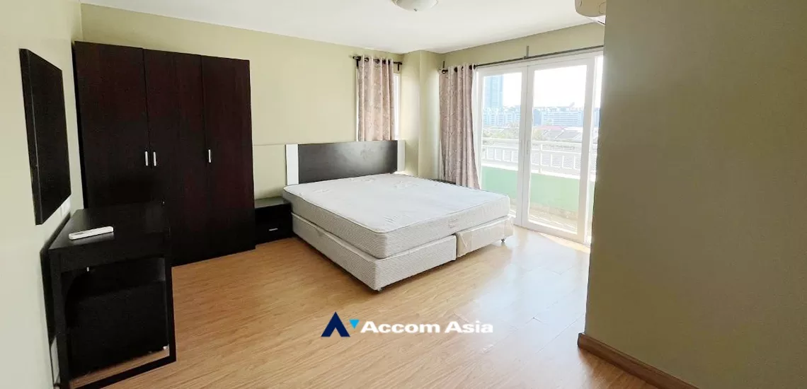5  2 br Condominium For Rent in Bang Na ,Bangkok  at Baanruenrom Bangna AA33676
