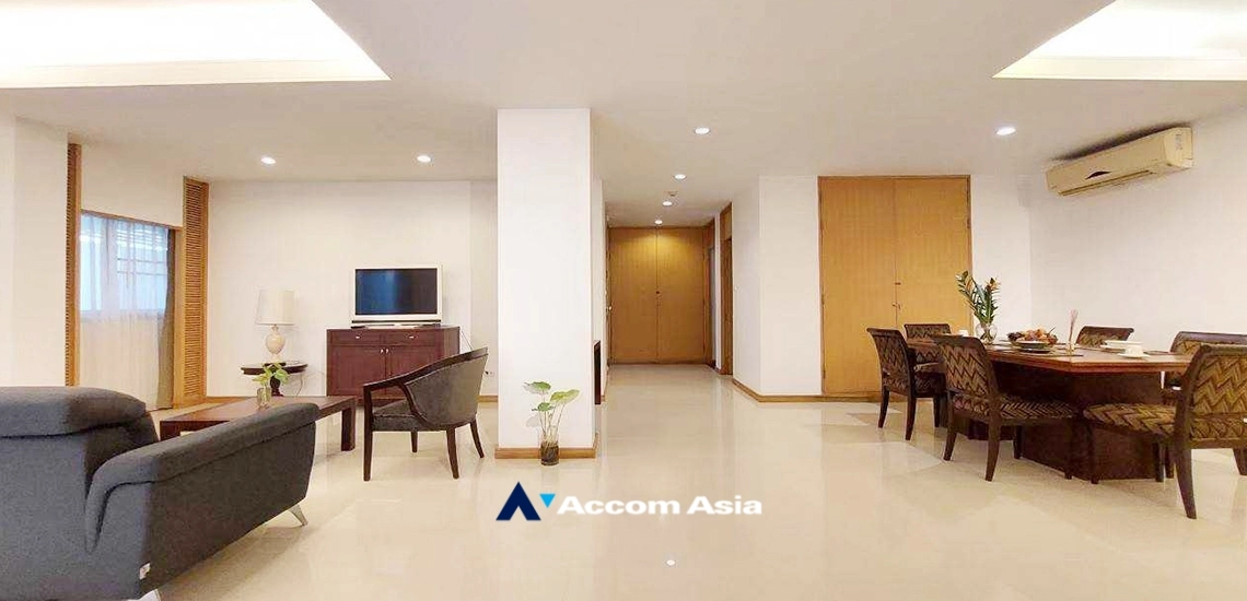  1  2 br Apartment for rent and sale in Sathorn ,Bangkok MRT Lumphini at Cozy and Convenient Apartment Near Garden Intl AA33682