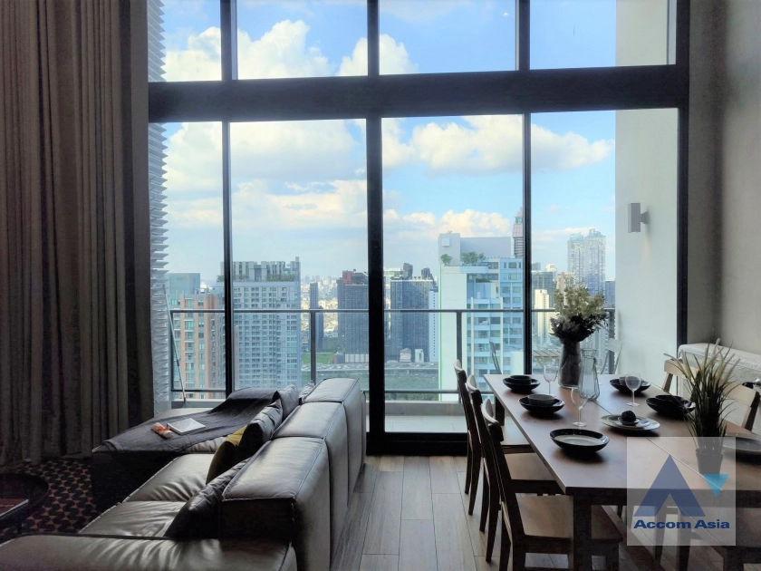 5  3 br Condominium for rent and sale in Sukhumvit ,Bangkok MRT Phetchaburi at The Lofts Asoke AA33688