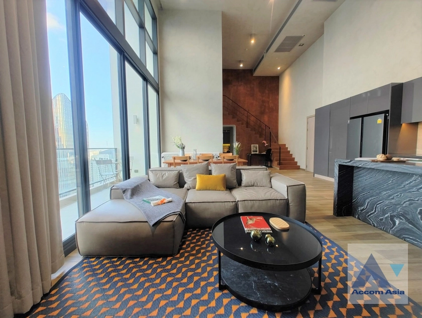 Double High Ceiling, Duplex Condo, Penthouse | The Lofts Asoke Condominium  3 Bedroom for Sale & Rent MRT Phetchaburi in Sukhumvit Bangkok