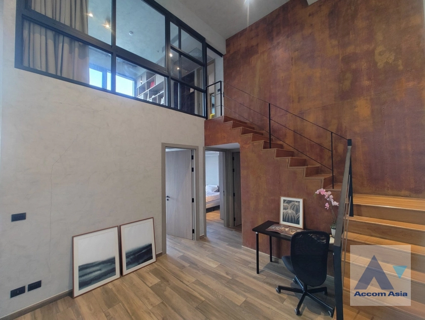 6  3 br Condominium for rent and sale in Sukhumvit ,Bangkok MRT Phetchaburi at The Lofts Asoke AA33688