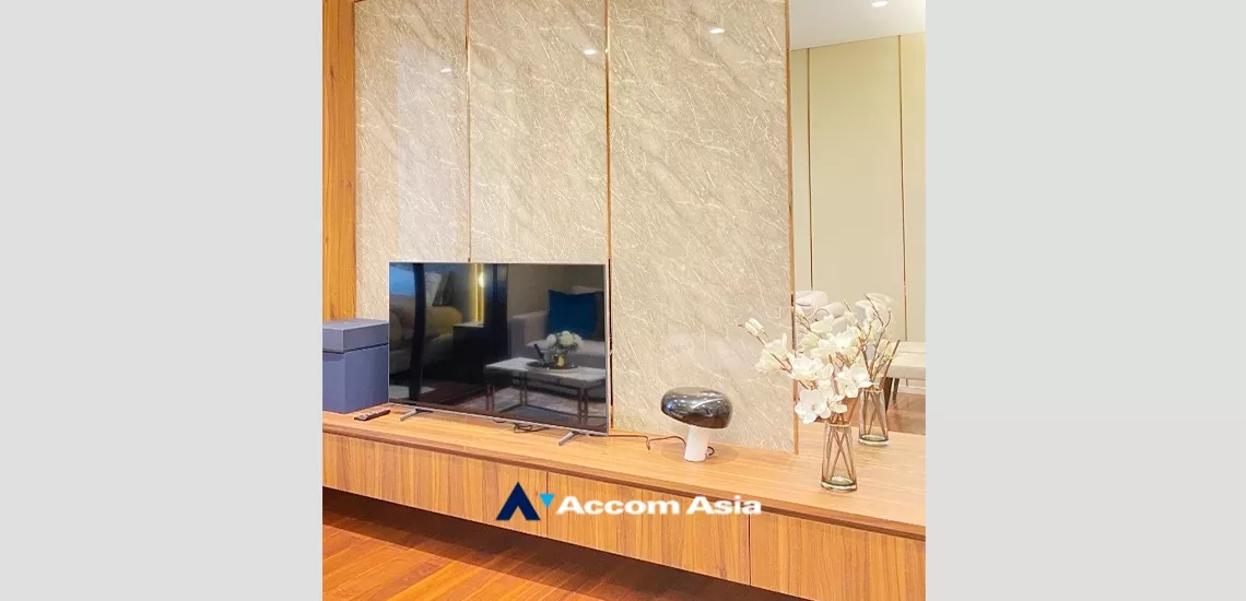 5  1 br Condominium for rent and sale in Ploenchit ,Bangkok BTS Chitlom at The Residences at Sindhorn Kempinski Hotel Bangkok AA33690