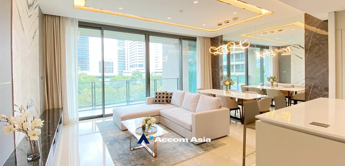  2 Bedrooms  Condominium For Sale in Ploenchit, Bangkok  near BTS Ratchadamri (AA33693)