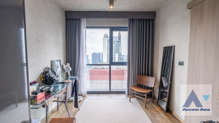 17  3 br Condominium for rent and sale in Sukhumvit ,Bangkok MRT Phetchaburi at The Lofts Asoke AA33698