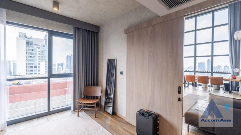 19  3 br Condominium for rent and sale in Sukhumvit ,Bangkok MRT Phetchaburi at The Lofts Asoke AA33698