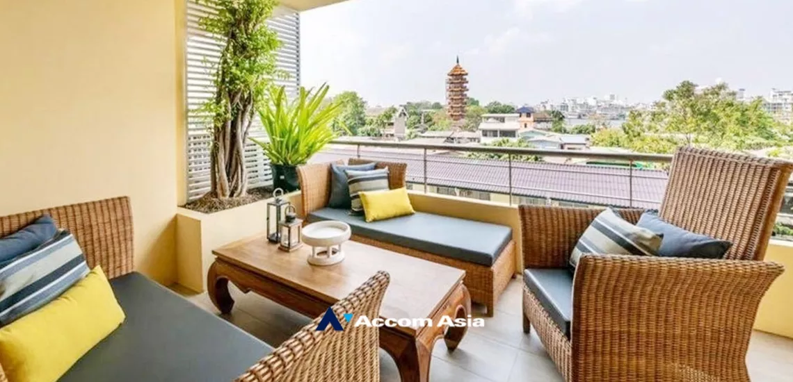 Big Balcony | Baan Chao Praya Condominium  1 Bedroom for Sale & Rent BTS Krung Thon Buri in Charoennakorn Bangkok