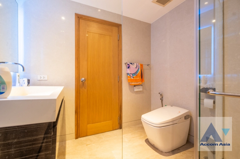 12  1 br Condominium For Sale in Sukhumvit ,Bangkok BTS Phrom Phong at The Emporio Place AA33713